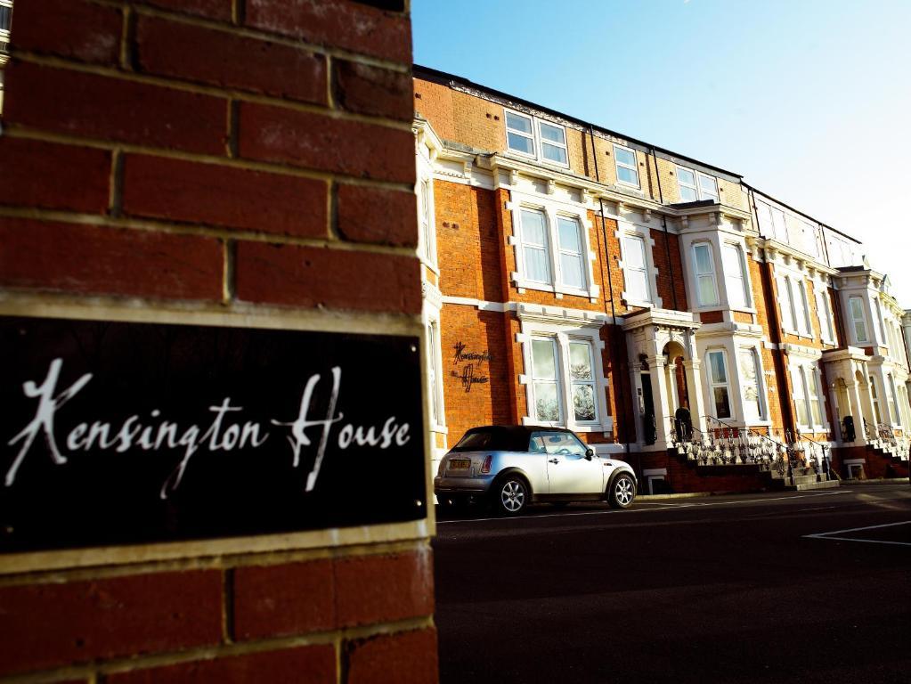 Kensington House Aparthotel Newcastle Upon Tyne Esterno foto